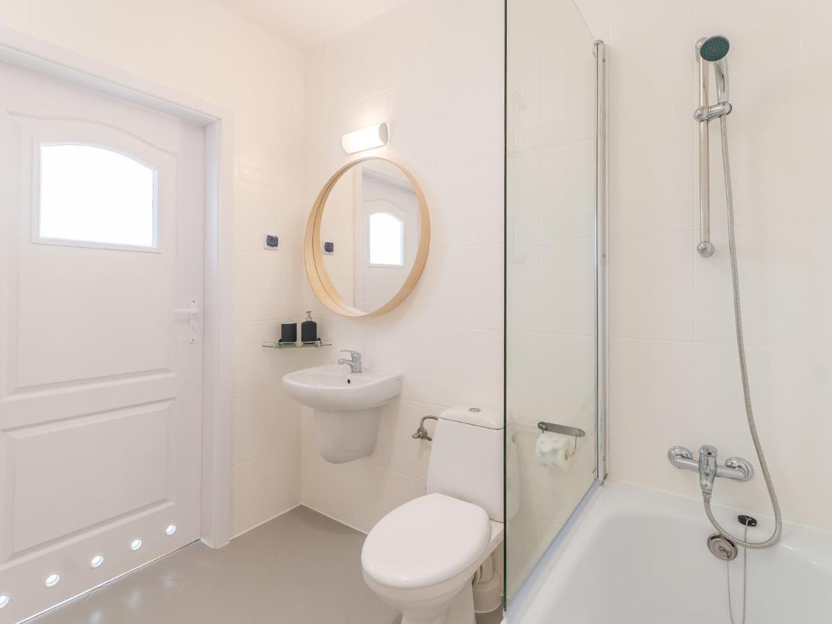 Apartamenty Lighthouse - Jantar 20 Kolobrzeg Luaran gambar